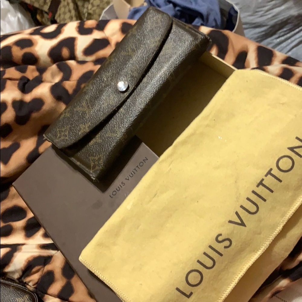 Authentic Louis Vuitton wallet